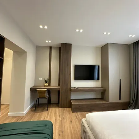 Suite Tirana